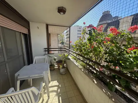 Departamento en Venta con 2 cocheras