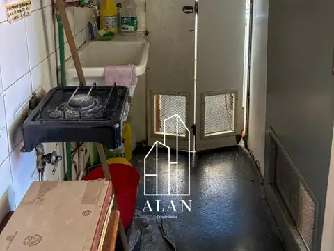 Local en Venta 50 años