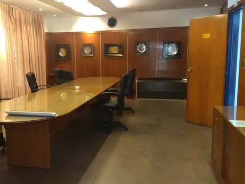 Oficina en Venta al Oeste