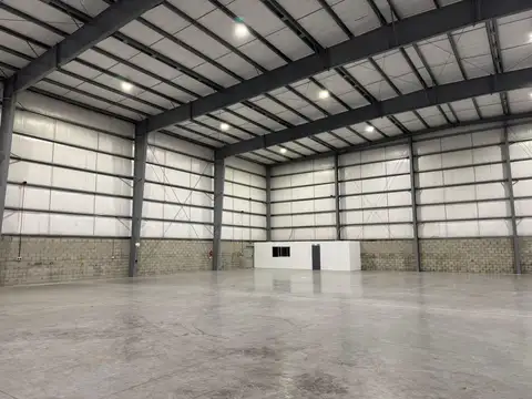 Depósito en Alquiler 1500 m2 - EBAPI PARQUE INDUSTRIAL