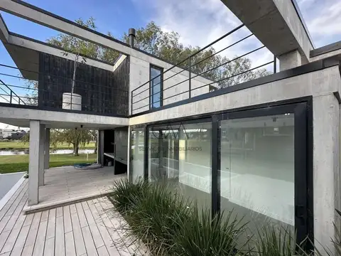 Av. Jorge Newbery 5050, B7600 Mar del Plata, Provincia de Buenos Aires, Argentina, Mar Del Plata, Buenos Aires, Argentina.