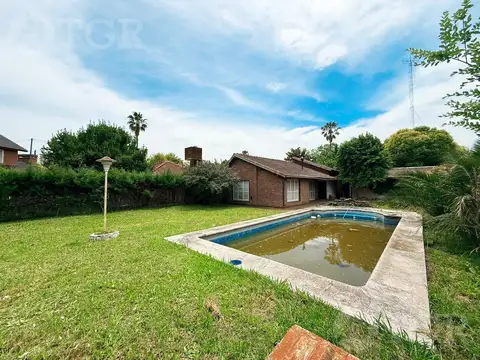 Casa en Canning (E. Echeverria)