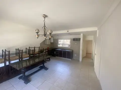Depto Tipo Casa en Venta en Villa Pueyrredon, USD 149.000