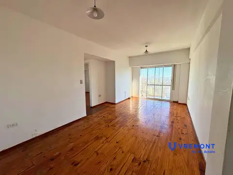 Venta de departamento 3 ambientes con balcon, en el barrio de San Nicolás. Muy luminoso!