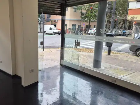 Local en Alquiler en Balvanera, $ 650.000