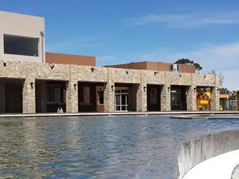 Lote en la Etapa 2- 100