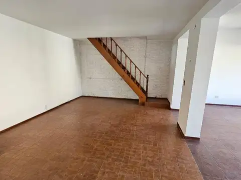 Local en Alquiler en Funes, $ 1.000.000