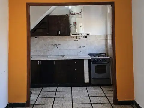 Depto Tipo Casa en Venta de 2 ambientes