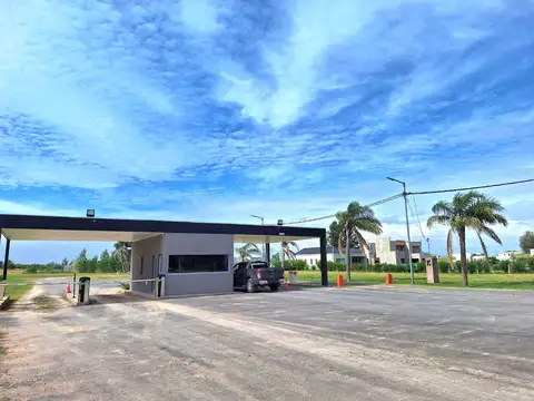 Terreno en Venta 20  mts Frente