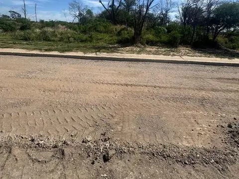 Galpon en Venta 65  mts Frente