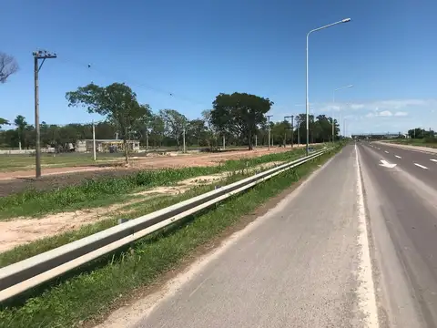 Terreno en Venta 40  mts Fondo