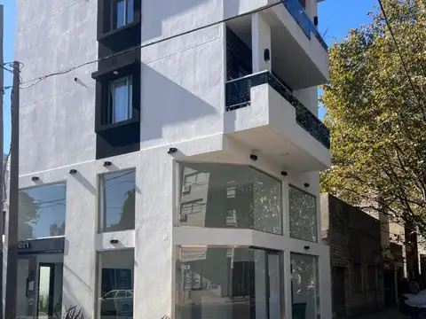 Local - Venta - Argentina, Caseros - Av. Urquiza 2500