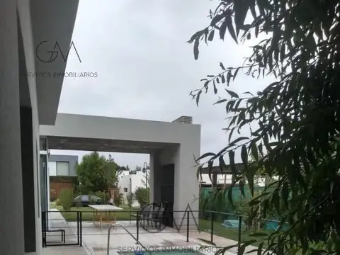 Casa en Alquiler Temporal A Estrenar