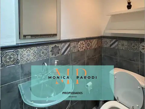 Casa 6 ambientes con 2 baños