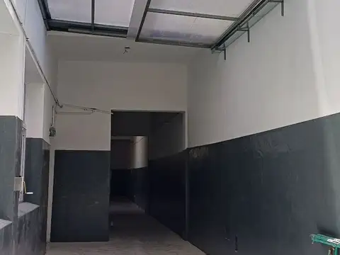 Galpon en Venta en Flores, USD 750.000