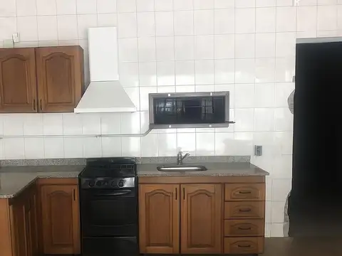 Local en Venta 80 años