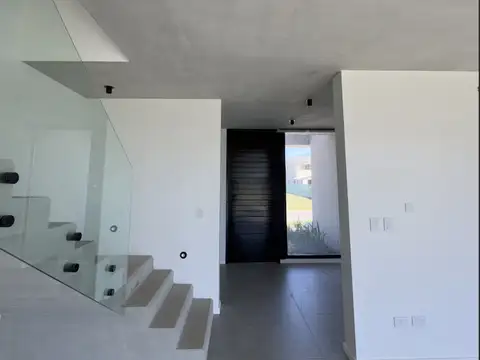 Casa en Venta en Funes, USD 590.000