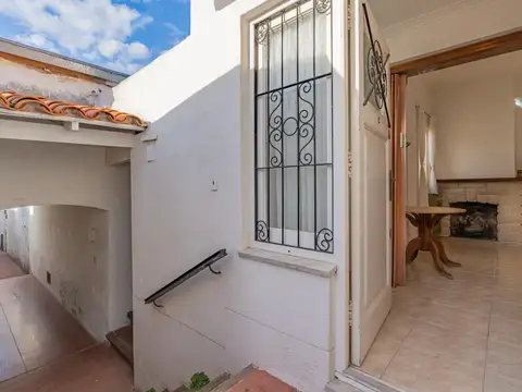 Depto Tipo Casa en Venta de 2 ambientes