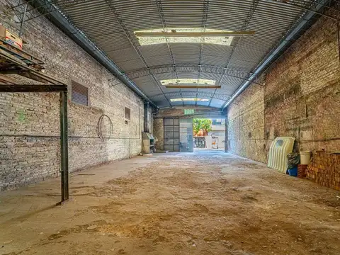 Galpon en Venta en Bella Vista, USD 65.000