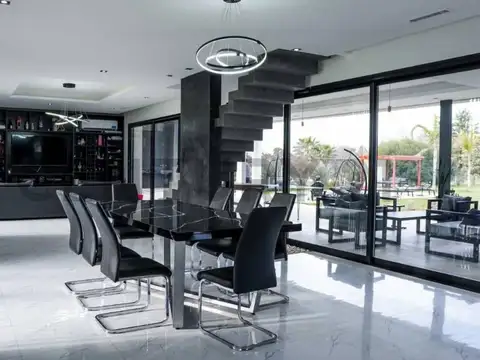 Casa en Venta de 4 dormitorios