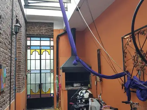 Depto Tipo Casa en Venta con 1 cocheras