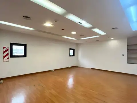 Oficina en Venta en Monserrat, USD 370.000