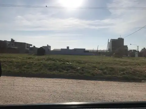 Terreno en Venta en Nogoya, $ 0