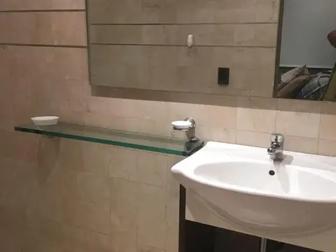 Casa en Alquiler Temporal en Centro, USD 5.000