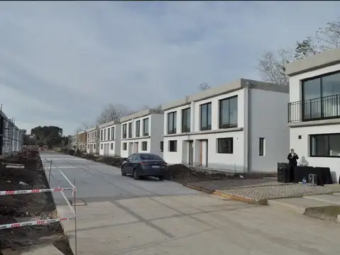 Casa en Venta en Benavidez, USD 290.000