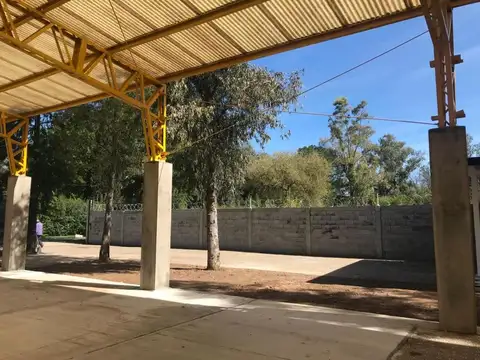 Galpon en Alquiler en Villa Rosa, USD 3.600