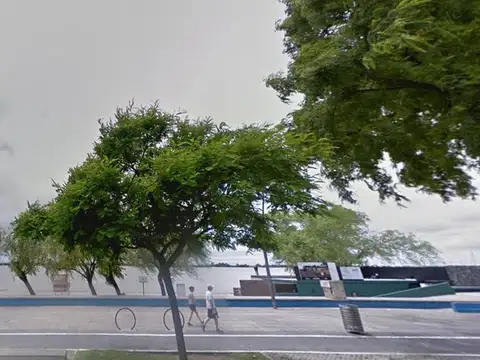 Terreno en Venta 70  mts Fondo