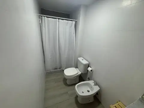 Teniente Juan Domingo Peron 4100, Piso 4