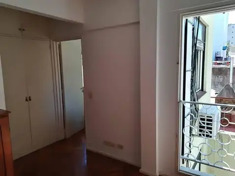 Llavallol 2900, Piso 2