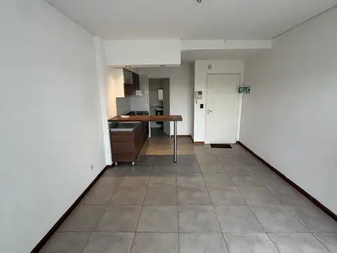 Departamento en Alquiler en Moron Sur, $ 400.000