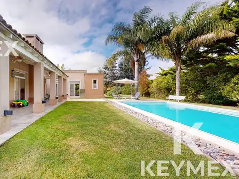 Venta de Casa en Campos de Roca