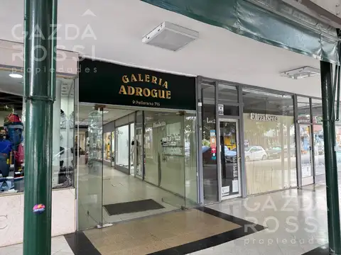 Local en venta en Adrogue