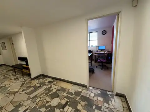 Oficina en Venta 55 años