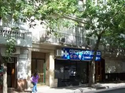 Departamento ,  3 ambientes con balcon y parrilla
