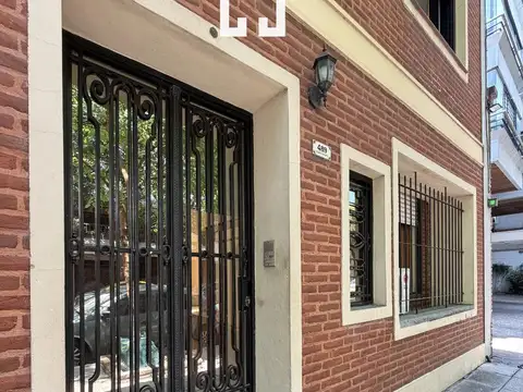 VENTA CASA 6 AMB. CON JARDIN DEPENDENCIA Y COCHERA EN CABALLITO