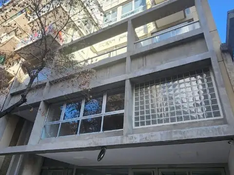 Departamento 3 ambientes con cochera y baulera 2 baños compl