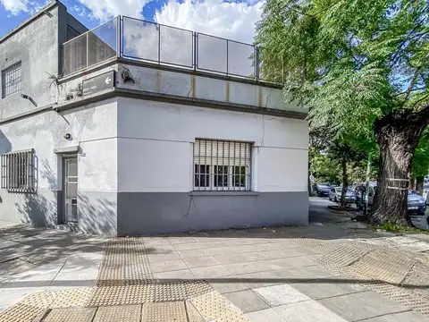 VENTA CASA 3 AMB C/ESCRITORIO/GARAGE  V.PUEYRREDON