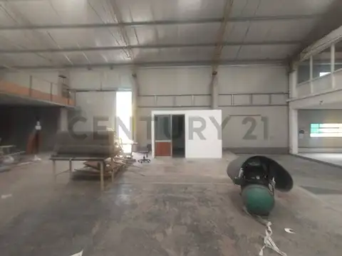 Lugones 1700, Piso 0