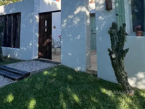 Casa 4 ambientes con 3 baños