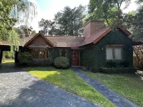 VENTA DE CASA EN COUNTRY BANCO PROVINCIA, MORENO