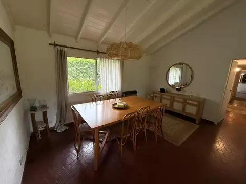 Casa en Alquiler de 4 dormitorios