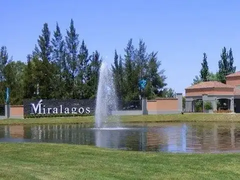 Terreno en Venta en Club Miralagos, USD 63.000