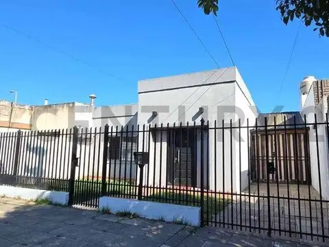 Juan Jose Castaños 600, Piso 0