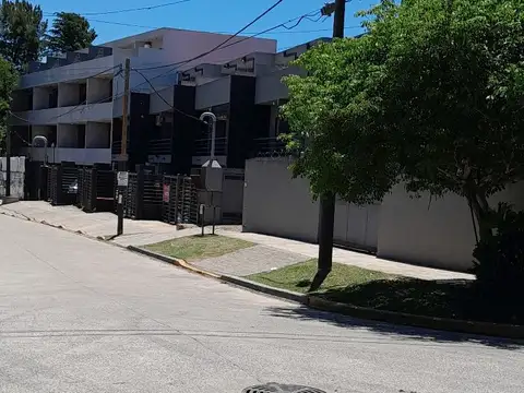 Ricardo guiraldes al 400