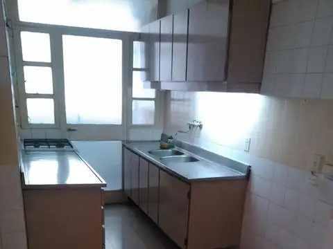 Departamento 4 ambientes con 4 baños