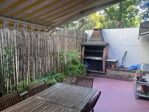 Alquiler | Departamento | 4 ambientes | Cochera | Patio con parilla
